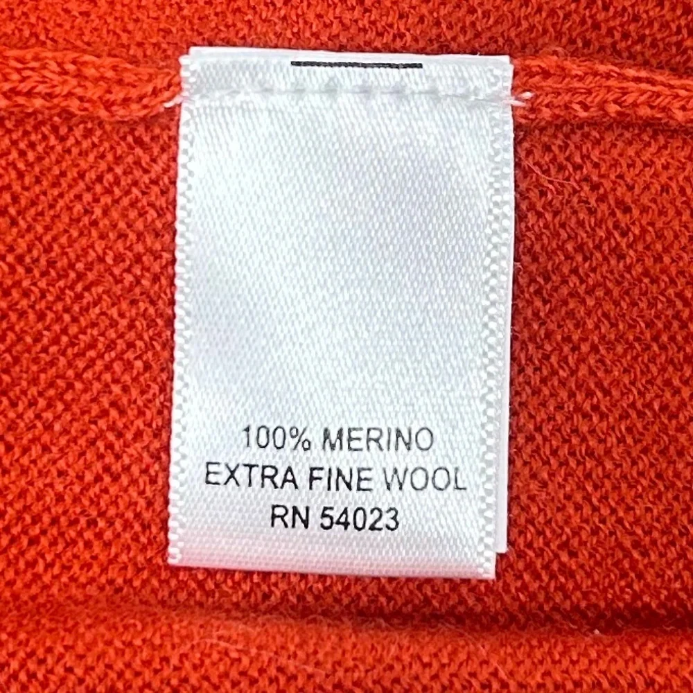 Banana Republic Extra Fine Merino Wool Sweater Size XL Red V-Neck Long Sleeves
